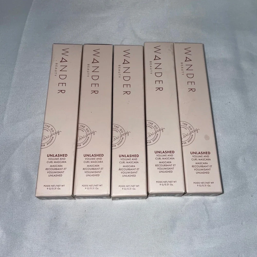 Wander Beauty Unleashed Volume and Curl Mascara Tarmac Black 9g Lot of 5 New